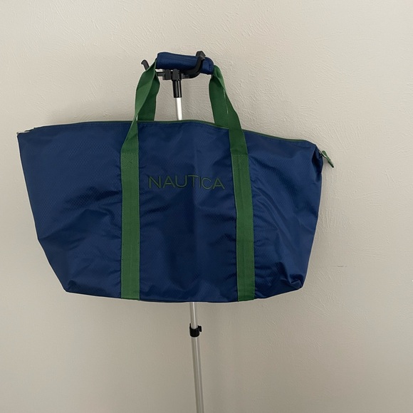 Nautica Other - Nautica Blue and Green XL Tote Bag with Zipper
